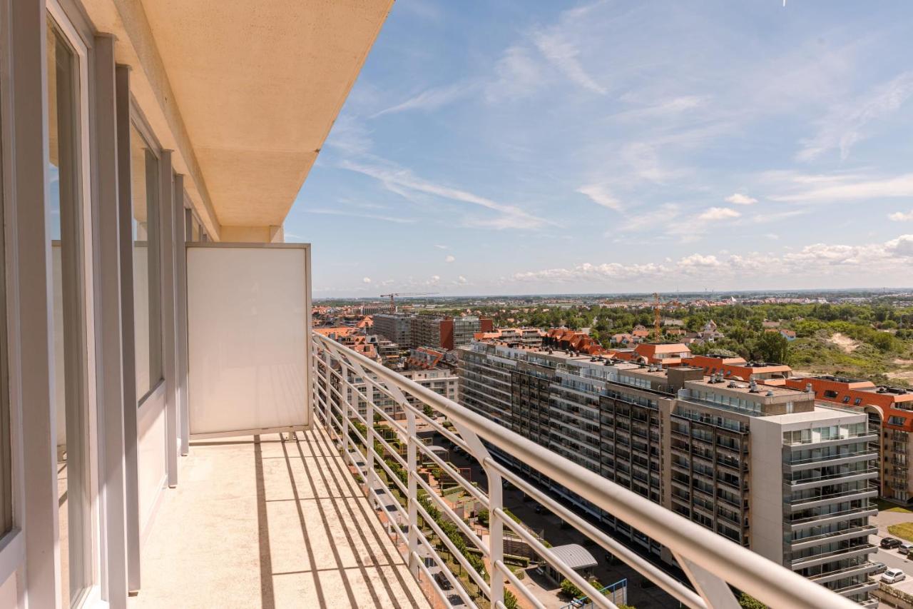 Excellent Southern Furnished Apartment With Beautiful Sea View Nieuwpoort Buitenkant foto