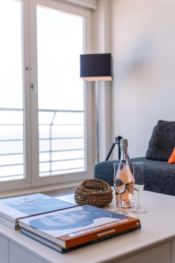 Excellent Southern Furnished Apartment With Beautiful Sea View Nieuwpoort Buitenkant foto